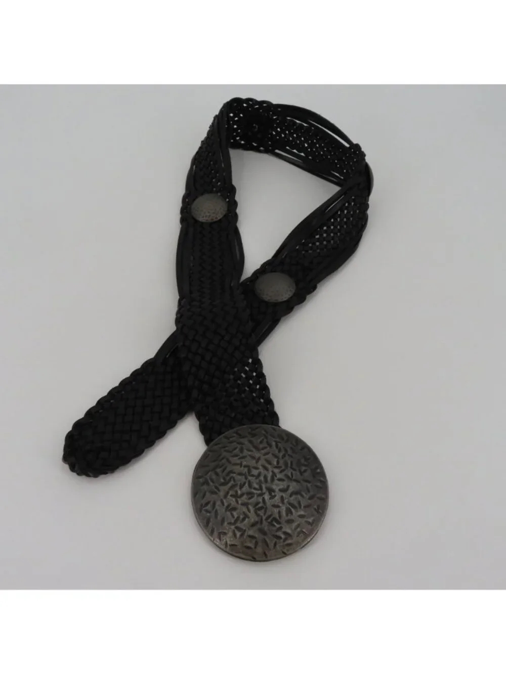 Womens One Size OSFM Faux Leather Black Braided Woven Metal Medallion Belt